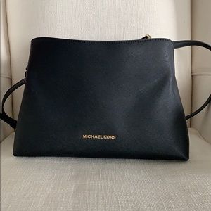 Large black Micheal Kors handbag